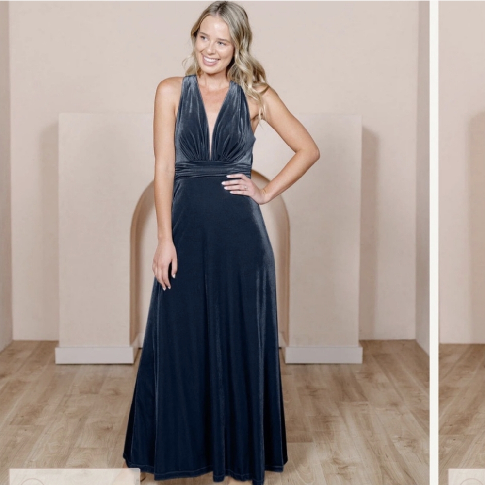 Dylan Velvet Dress Revelry size 8 Royal blue